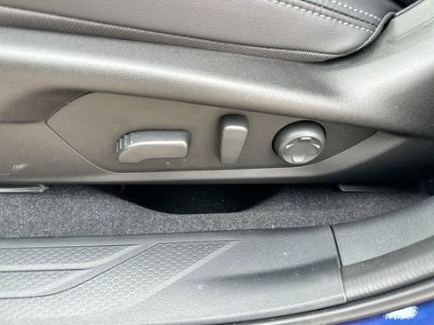 New 2026 Subaru Outback Touring image 21