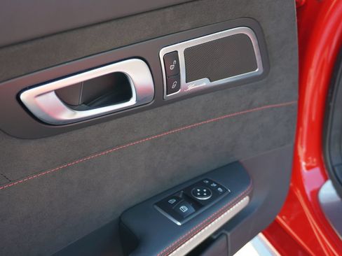 Used 2018 Mercedes-Benz AMG GT C image 23