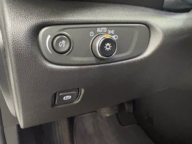 Used 2021 Chevrolet Blazer LT FWD image 20