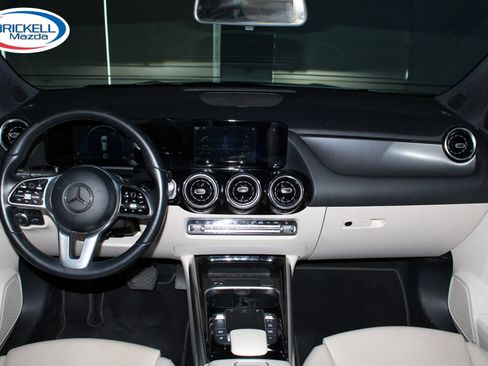 Used 2021 Mercedes-Benz GLA 250 image 15