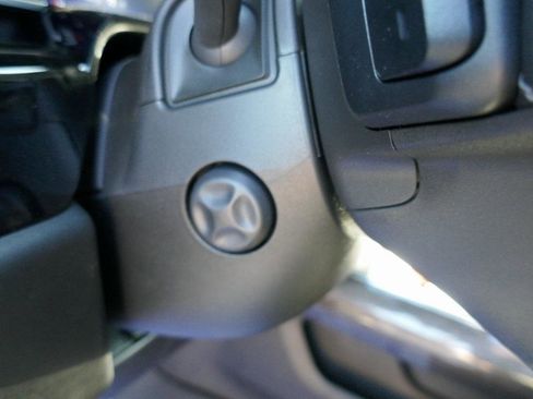 New 2026 Chevrolet Silverado 1500 LTZ w/ LTZ Premium Package image 19