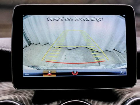 Used 2019 Mercedes-Benz GLA 250 image 30