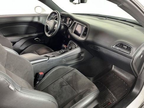 Used 2023 Dodge Challenger GT w/ Plus Package image 42