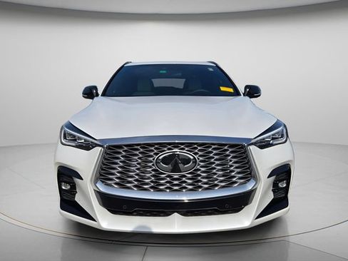 Used 2023 INFINITI QX55 Essential AWD/4WD image 3