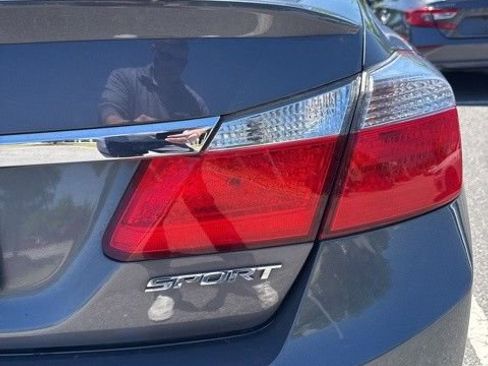 Used 2014 Honda Accord Sport image 5