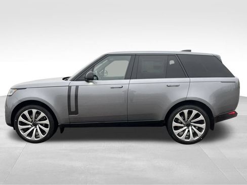 New 2026 Land Rover Range Rover Autobiography AWD/4WD image 2