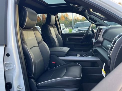 New 2026 RAM 3500 Laramie w/ Sport Appearance Package AWD/4WD image 33