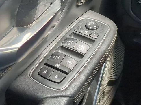 Used 2019 RAM 1500 Limited AWD/4WD image 31