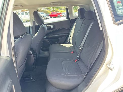 Used 2018 Jeep Compass Sport FWD image 25