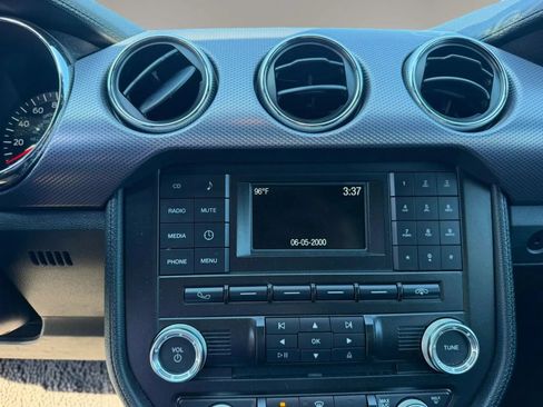 Used 2015 Ford Mustang GT RWD image 22