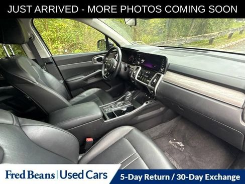 Used 2023 Kia Sorento S AWD/4WD image 16