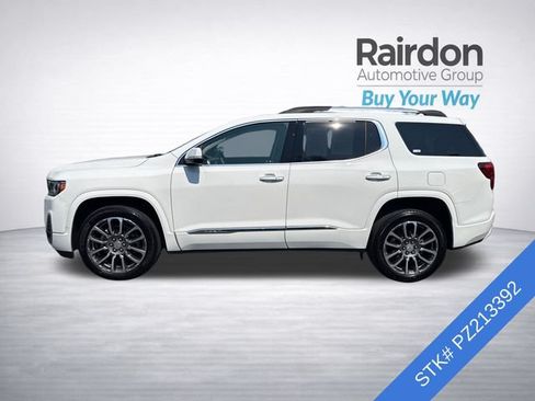 Used 2023 GMC Acadia Denali AWD/4WD image 4