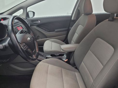 Used 2015 Kia Forte EX image 17