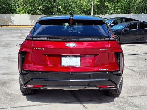 New 2026 Cadillac Lyriq Sport w/ LPO, Floor Liner Package RWD image 4