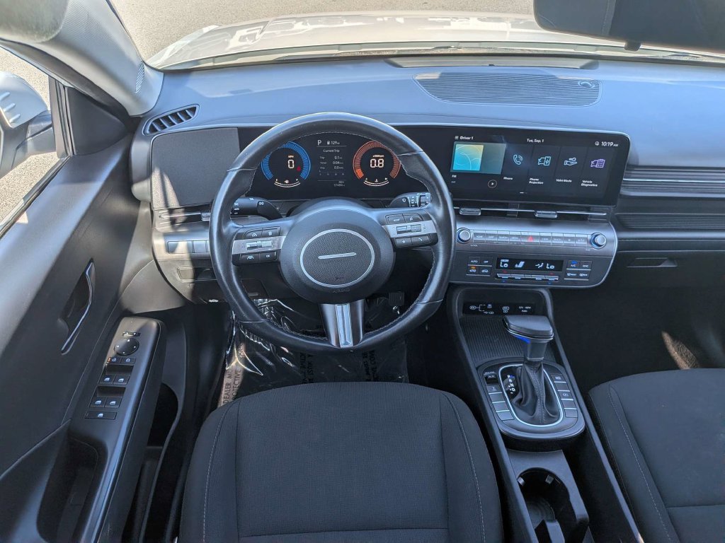 Used 2024 Hyundai Kona SEL AWD/4WD image 15