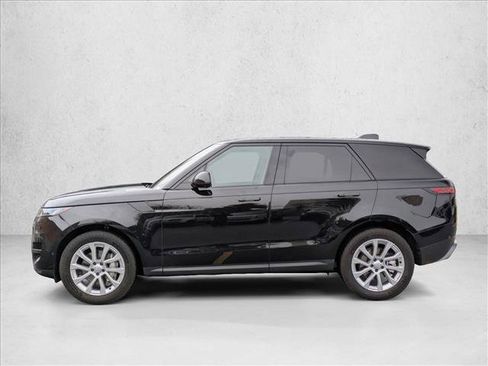 Used 2025 Land Rover Range Rover Sport SE image 9
