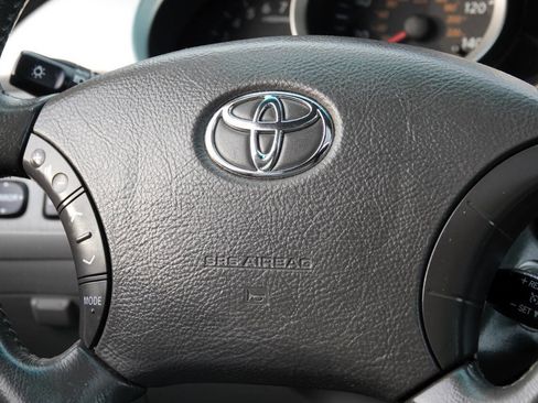 Used 2005 Toyota Highlander Limited AWD/4WD image 68