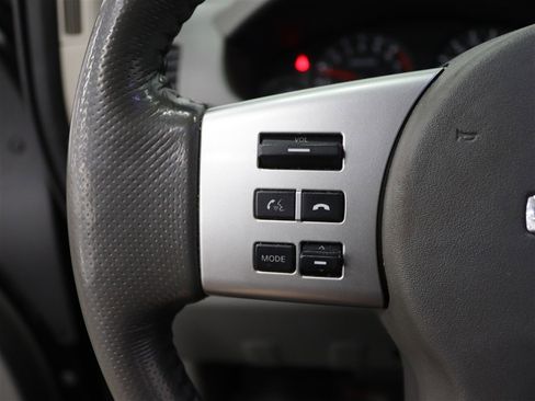 Used 2017 Nissan Frontier SV w/ SV Value Truck Package image 28