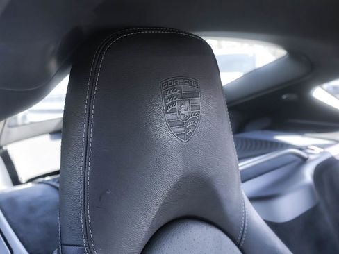 Used 2011 Porsche Cayman S image 23