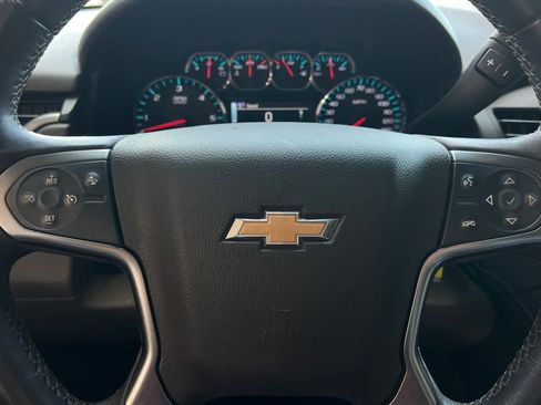 Used 2015 Chevrolet Suburban LT AWD/4WD image 24