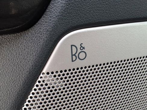 Used 2021 Ford F150 Lariat w/ Equipment Group 502A High image 22