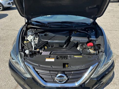 Used 2017 Nissan Altima 2.5 SR image 43