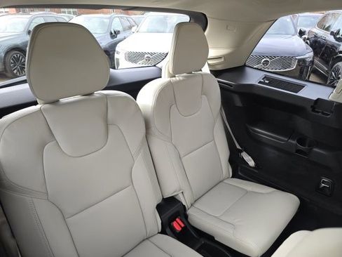 New 2026 Volvo XC90 T8 Ultra AWD/4WD image 17