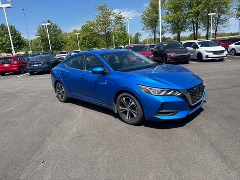 Used 2023 Nissan Sentra SV w/ All-Weather Package FWD image 6