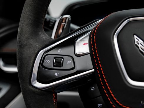 Used 2023 Chevrolet Corvette Stingray Premium Cpe w/ Z51 Performance Package image 51