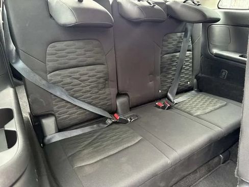 Used 2025 Nissan Pathfinder SV AWD/4WD image 27