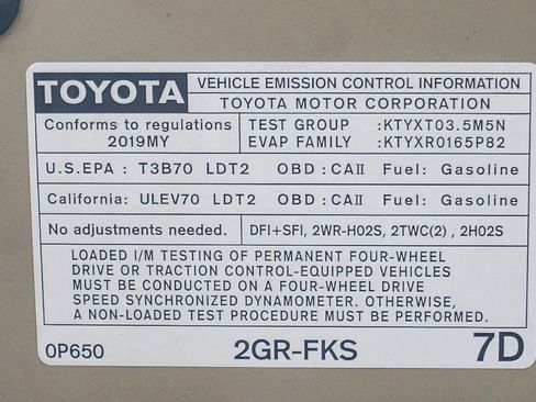 Used 2019 Toyota Tacoma TRD Off-Road w/ Technology Package image 28