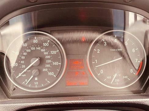 Used 2013 BMW 328i Convertible RWD image 13