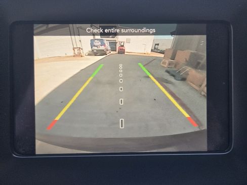 Used 2020 Jeep Cherokee Latitude Plus FWD image 13