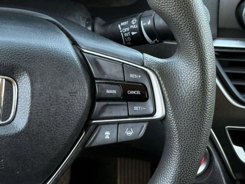 Used 2019 Honda Accord LX image 14