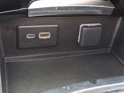 Certified 2023 Buick Envision Essence w/ Sport Touring Package FWD image 28