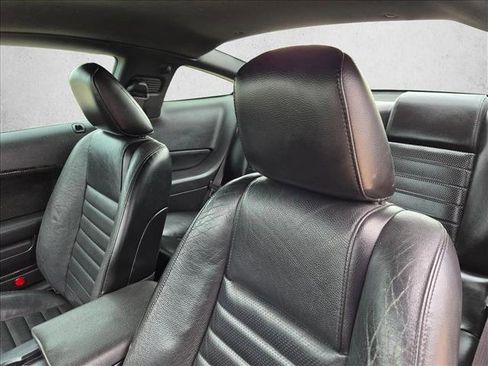 Used 2007 Ford Mustang GT RWD image 13