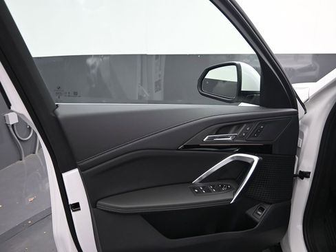 New 2026 BMW X1 xDrive28i w/ Convenience Package image 5