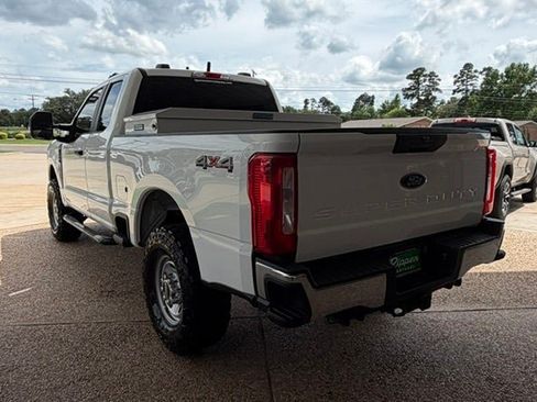 Used 2023 Ford F250 XL w/ XL Off-Road Package AWD/4WD image 6