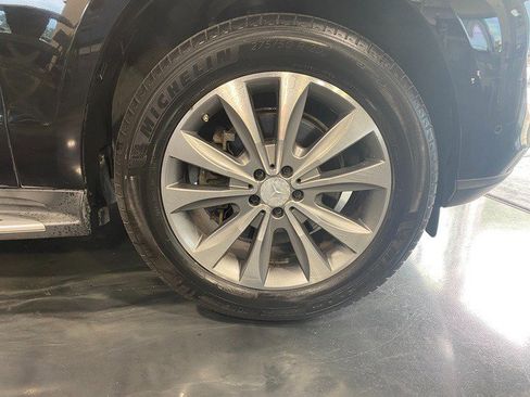 Used 2014 Mercedes-Benz GL 450 4MATIC image 8