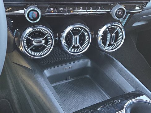 New 2025 Chevrolet Blazer EV LT image 26