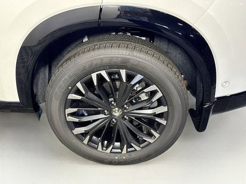 New 2026 Nissan Rogue Platinum image 33