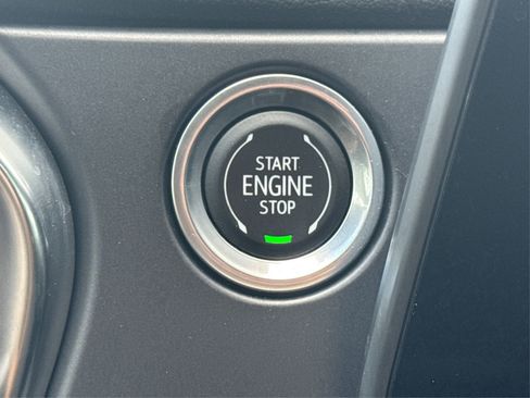 Certified 2023 Chevrolet Blazer LT image 32