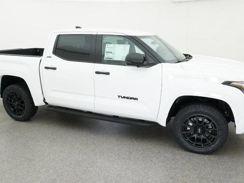 New 2026 Toyota Tundra SR5 AWD/4WD image 15