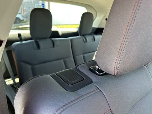 New 2026 Ford Explorer Active image 12