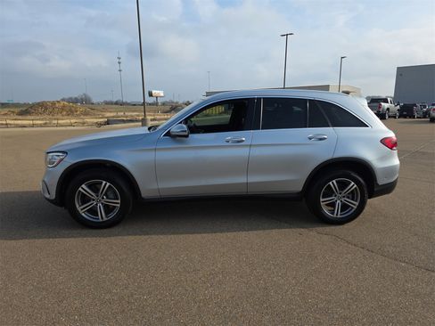 Used 2021 Mercedes-Benz GLC 300 image 5