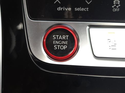 Used 2024 Audi RS Q8 image 12