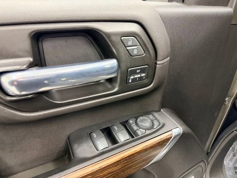 Certified 2022 Chevrolet Silverado 2500 High Country w/ Technology Package image 25