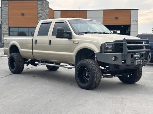 Used 2001 Ford F350 Lariat AWD/4WD image 1