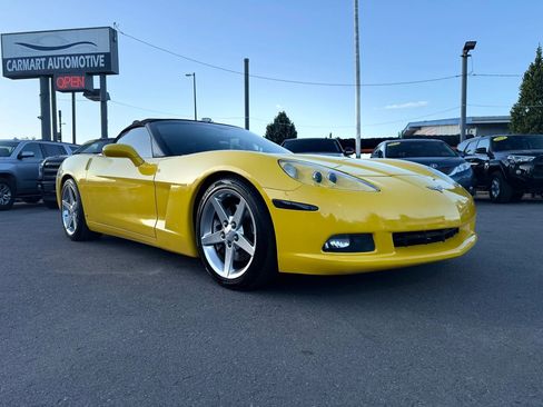 Used 2006 Chevrolet Corvette Convertible w/ Preferred Equipment Group RWD image 12