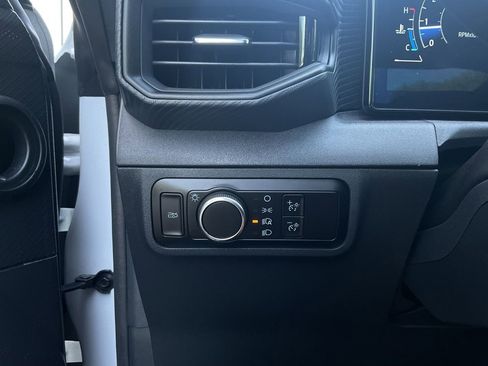 Used 2024 Ford Mustang Coupe RWD image 17